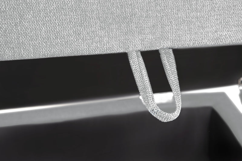 Pouf de rangement modulaire Evolve de Scott Living de 39,5 po en tissu d’apparence lin avec coussin en duvet et plumes - gris