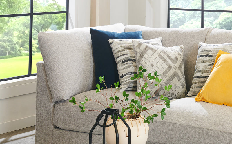 Sofa sectionnel modulaire de style cocon Evolve de Scott Living 4 pièces en tissu d’apparence lin avec coussins en duvet et plumes - gris