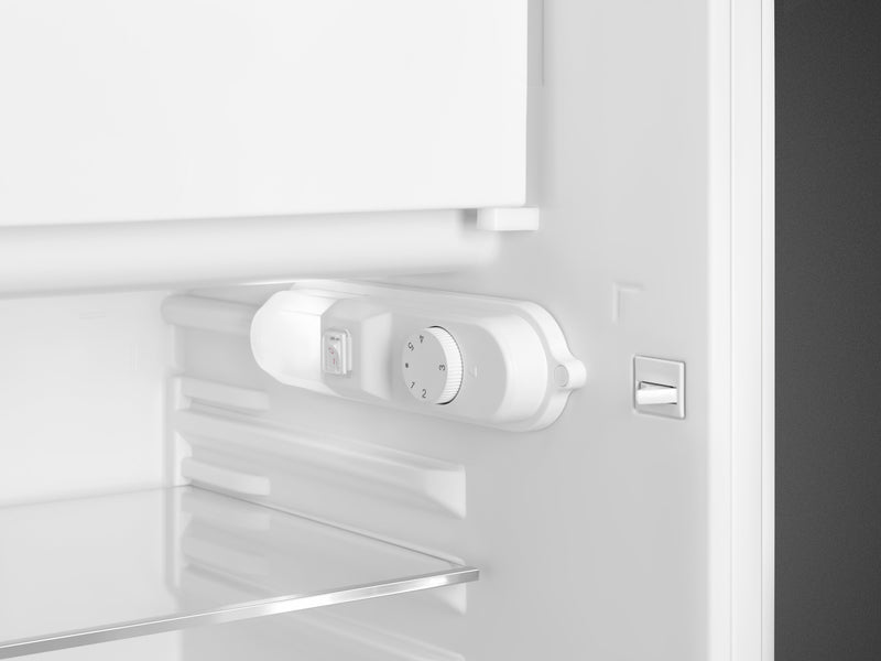 Réfrigérateur compact Smeg rétro de 4,31 pi3 - FAB10ULWH3