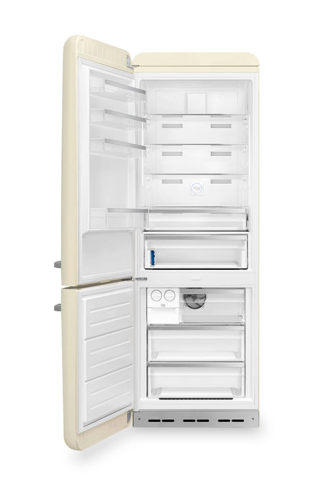 Réfrigérateur Smeg rétro de 18 pi3 à congélateur inférieur - FAB38ULCR