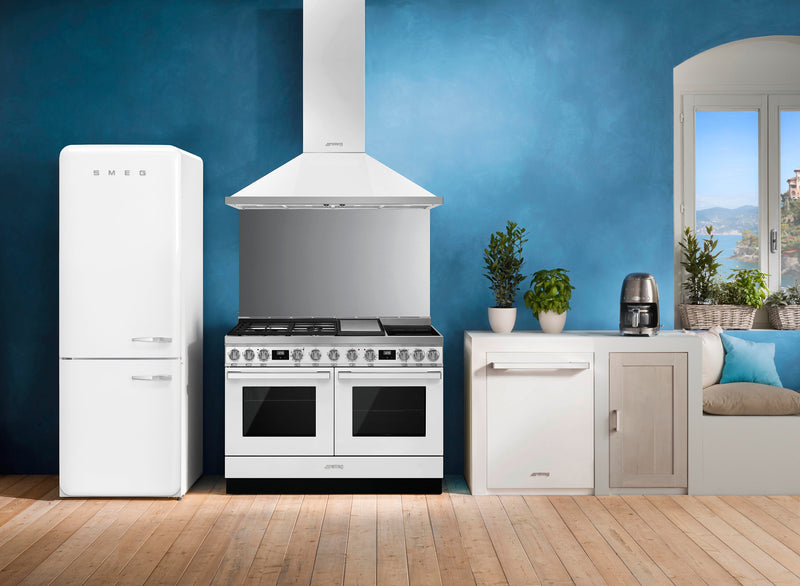 Réfrigérateur Smeg rétro de 18 pi3 à congélateur inférieur - FAB38ULWH