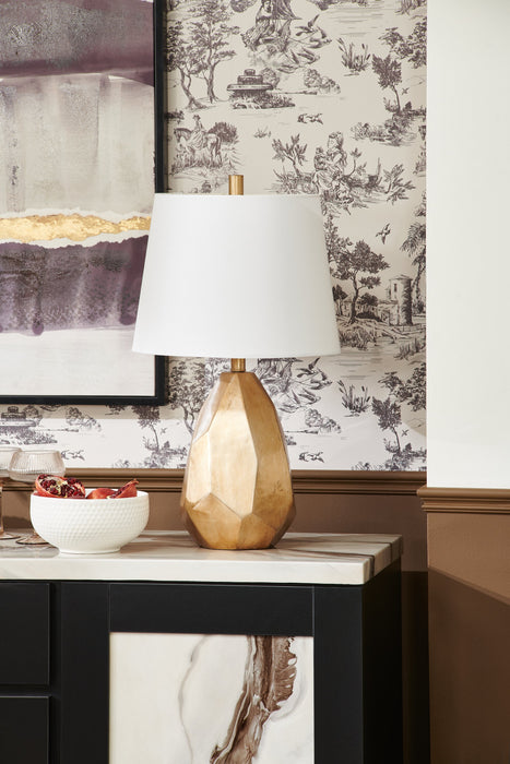 Lampe de table somptueuse Farah de 26 po en polyrésine dorée