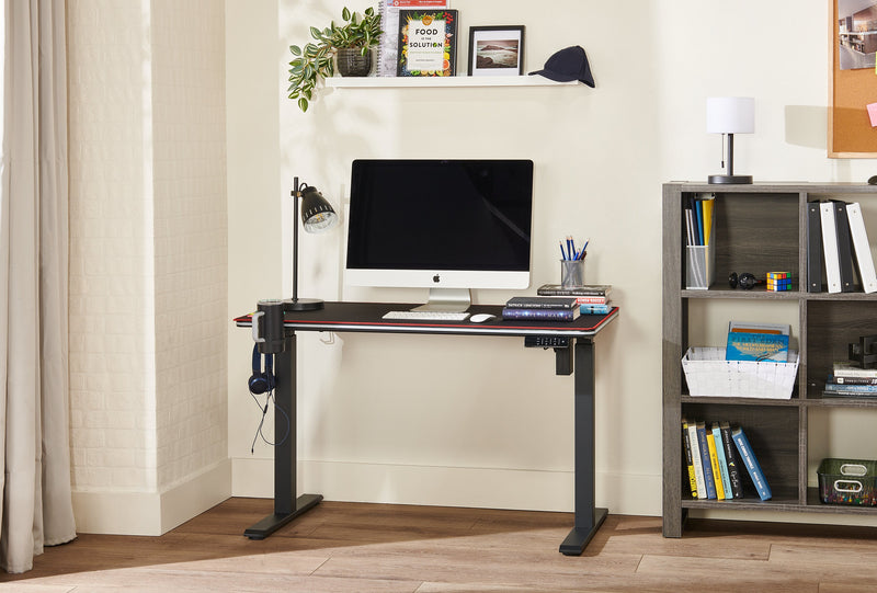 Lampe de table pour l’intérieur et pour l’extérieur moderne portable Solana de 11 po en métal et en acrylique avec port USB - noire