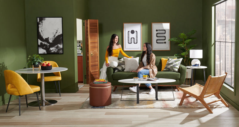 Sofa Freeman de Kort & Co. de 80 po de format condo en tissu d’apparence lin avec base et pattes en bois - vert avocat