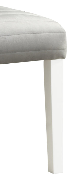 Ensemble de salle à manger somptueux Garbo 5 pièces avec table de 78,75 po (L), incrustation de verre, base piédestal et 4 chaises - blanc