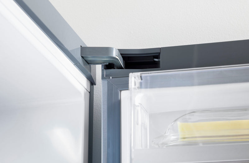 Réfrigérateur GE de 17,7 pi3 et de 31 po de profondeur comptoir à congélateur inférieur - acier inoxydable - GBE17HYRFS 