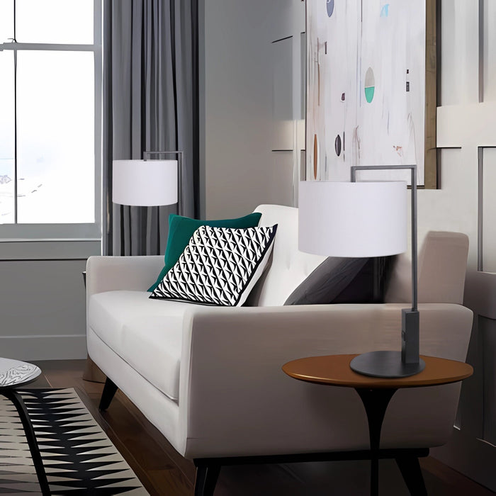 Ensemble 2 lampes Jax de Kort & Co. noir mat et doré avec recharge USB, 1 lampe à pied et 1 lampe de table