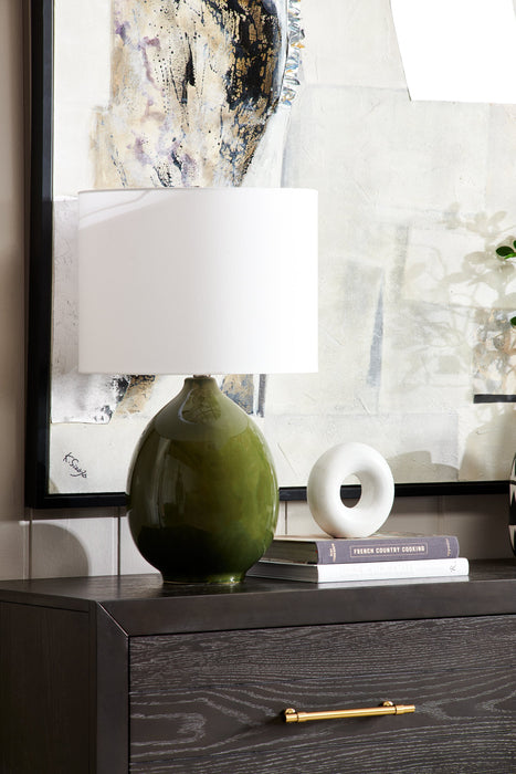 Lampe de table Joslyn de Kort & Co. de 23 po en céramique verte