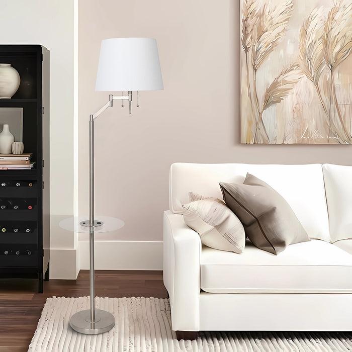 Lampe à pied Joss de Kort & Co. de 61 po acier brossé avec recharge USB et table d’appoint intégrée