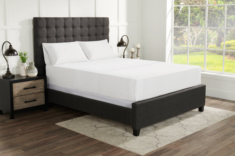 Ensemble de draps Striped de 4 pièces en coton pour grand lit - gris clair