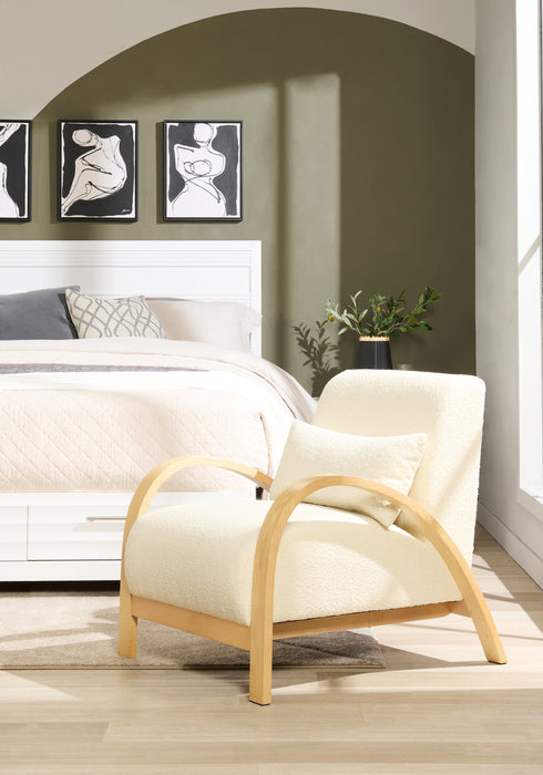 Fauteuil d’appoint Loft de 27,55 po en tissu bouclé avec coussin décoratif, accoudoirs et pattes en bois - blanc