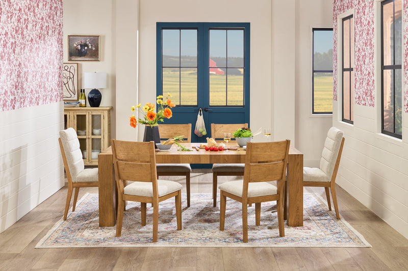 Table de salle à manger Lotus de 82 po (L) en bois - naturelle