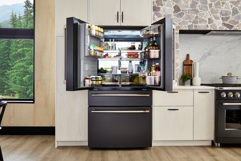 Réfrigérateur Café de 22,3 pi³ et de 36 po à 4 portes - noir mat - CXE22DP3PD1