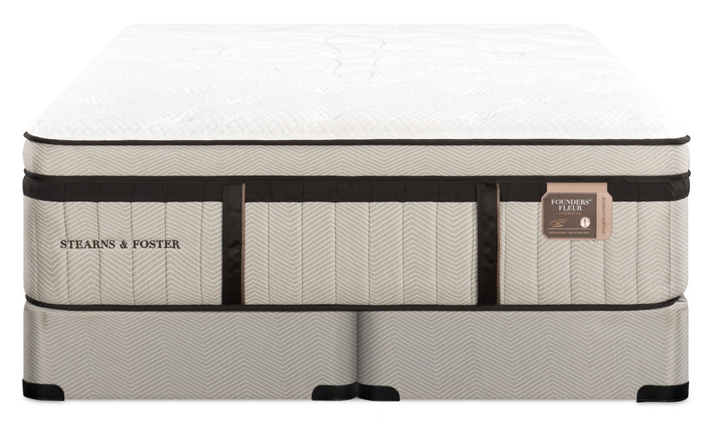 Ensemble matelas luxueux à Euro-plateau Middlesbrough de Stearns & Foster pour très grand lit