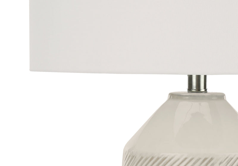 Lampe de table de 33 po en céramique crème
