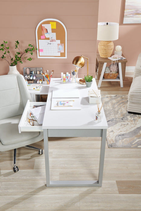 Lampe de travail et de bureau de 19 po en métal doré