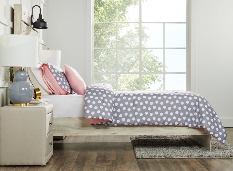 Ensemble d'édredon Portia 4 pièces pour lit double - gris