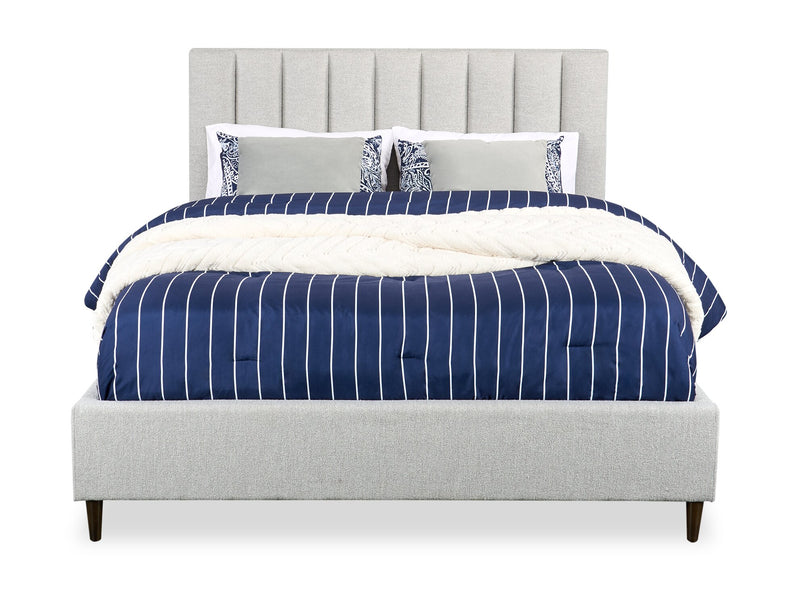 Lit plateforme rembourré Rain de Kort & Co. en tissu gris clair capitonné - format grand lit
