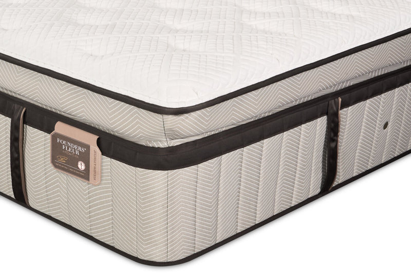 Matelas luxueux à Euro-plateau épais Swansea de Stearns & Foster pour grand lit