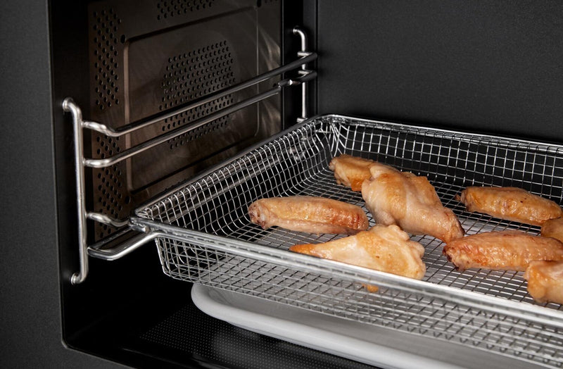 Four à micro-ondes à hotte intégrée Whirlpool de 1,1 pi³ à installation affleurée avec friture à air - acier inoxydable - YWMMF7330RZ