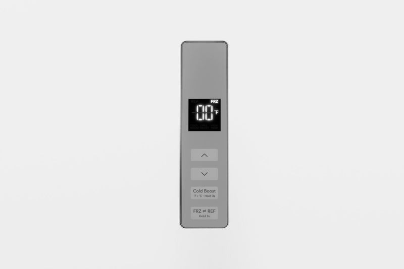 Congélateur vertical Frigidaire de 21 pi³ qui convient à une installation dans un garage - blanc - FFUV2136AW