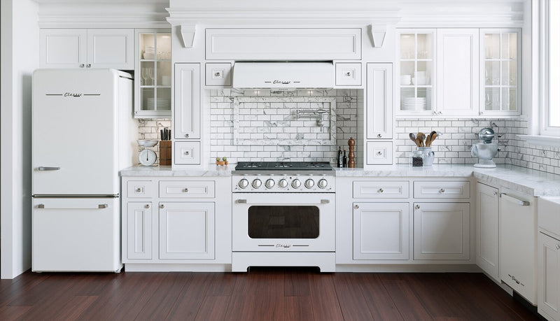 Hotte de cuisinière sous l’armoire Classic Rétro par Unique de 36 po et de 700 pi3/min - blanc guimauve - UGP-36CR RH W