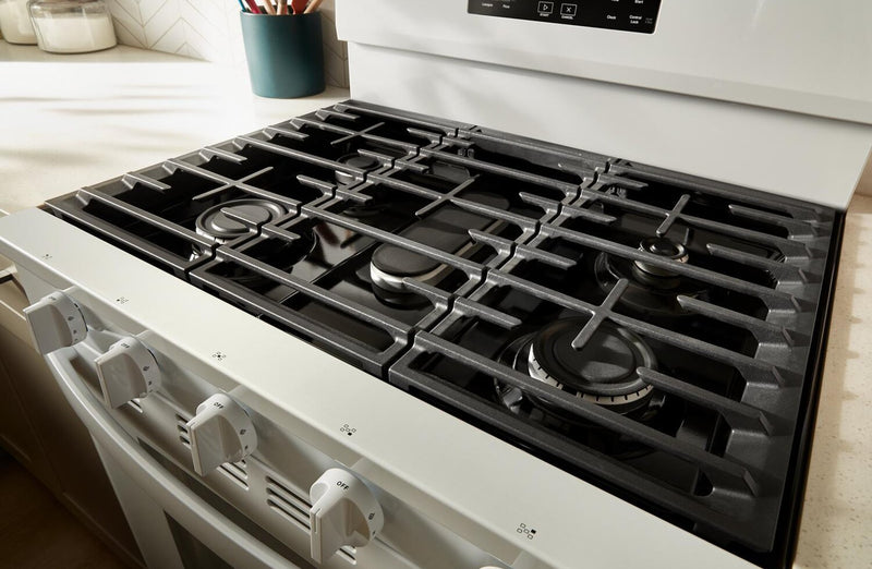 Cuisinière à gaz Whirlpool de 5 pi³ avec friture à air et autonettoyage - blanche - WFGS5030RW