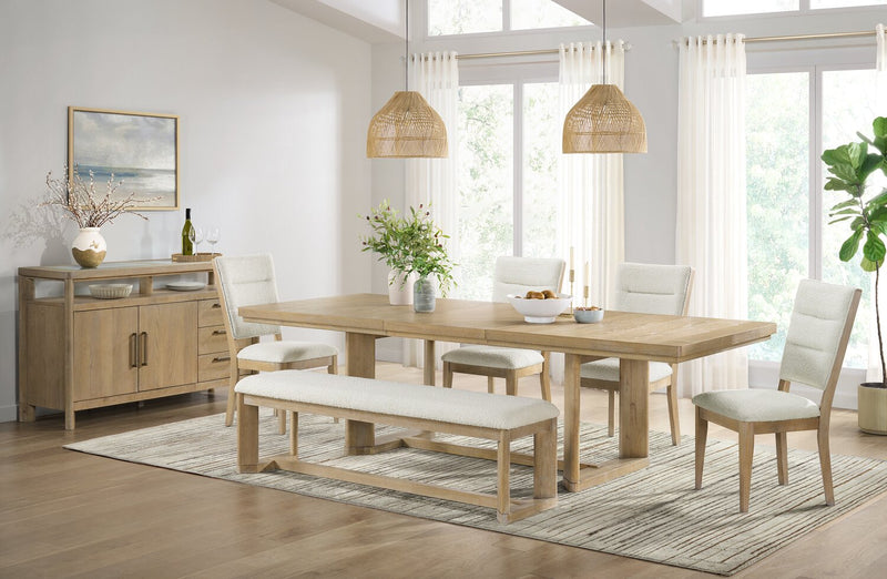 Desserte de salle à manger Aspen de 64 po (L) avec supports à vin et à verres à pied, 3 tiroirs et 2 portes - naturelle