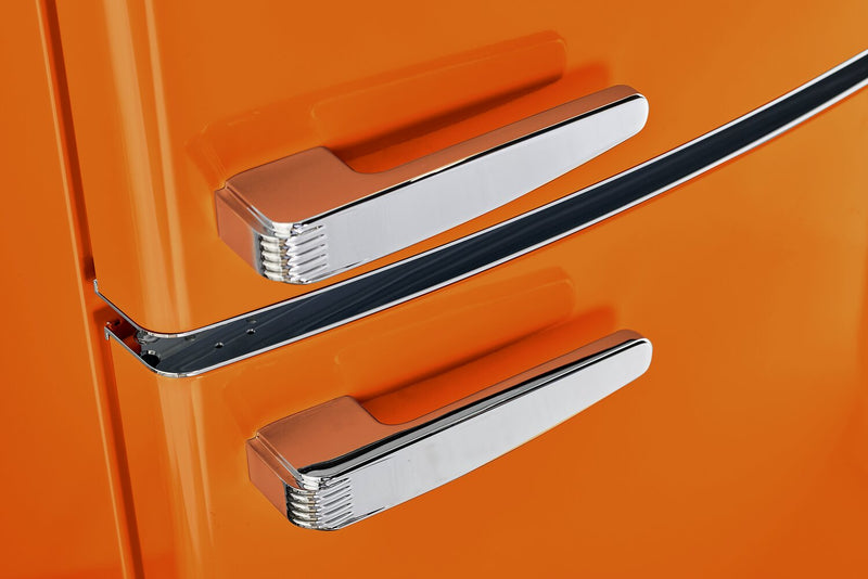 Réfrigérateur rétro Classic Rétro par Unique de 24 po et de 12 pi3 à congélateur inférieur sans givre - orange creamsicle - UGP-340L O AC