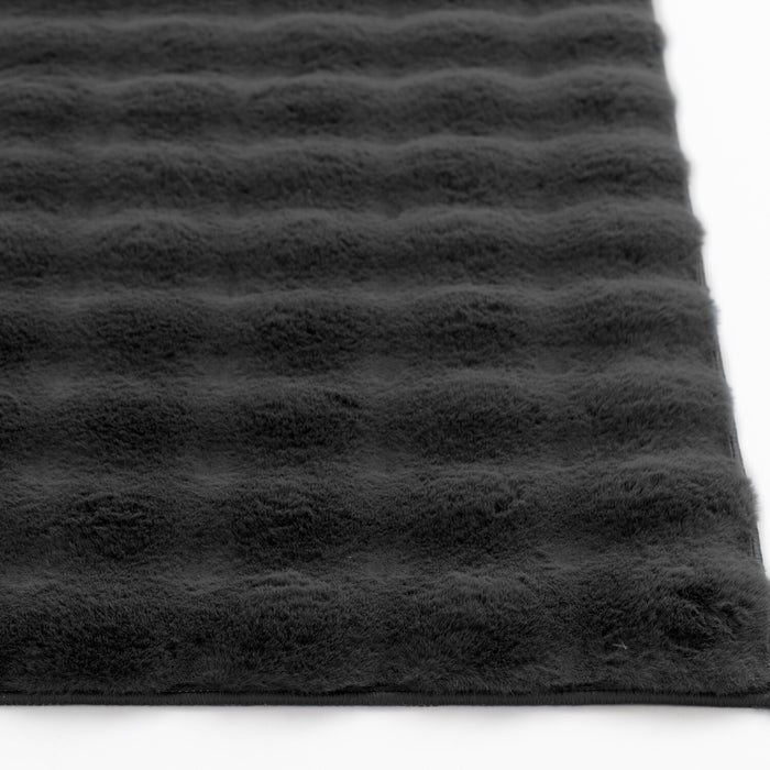 Carpette Dream Step à bulles en fausse fourrure gris foncé avec mousse à mémoire de forme - 7 pi x 10 pi