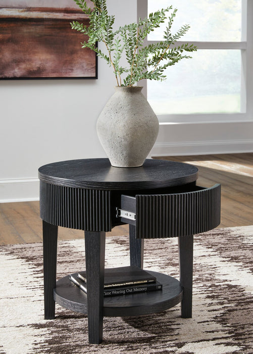 Table de bout ronde contemporaine Sanford de 24 po en bois massif avec rangement - noire