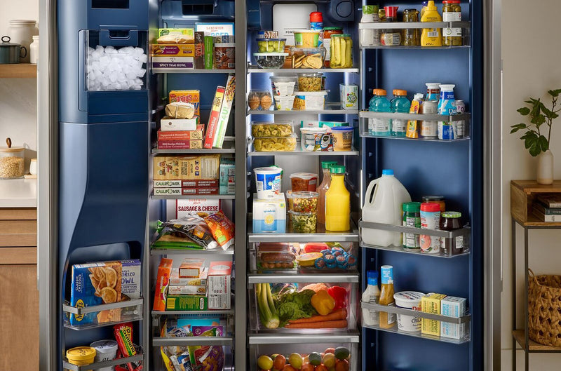 Réfrigérateur Maytag de 28.7 pi³ et de 36 po à compartiments juxtaposés - acier inoxydable résistant aux traces de doigts - MRSF6636RZ