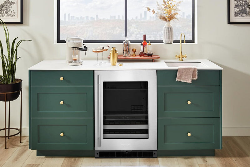 Refroidisseur à vin sous le comptoir KitchenAid de 24 po avec extension complète – acier inoxydable - KUWR324SSB