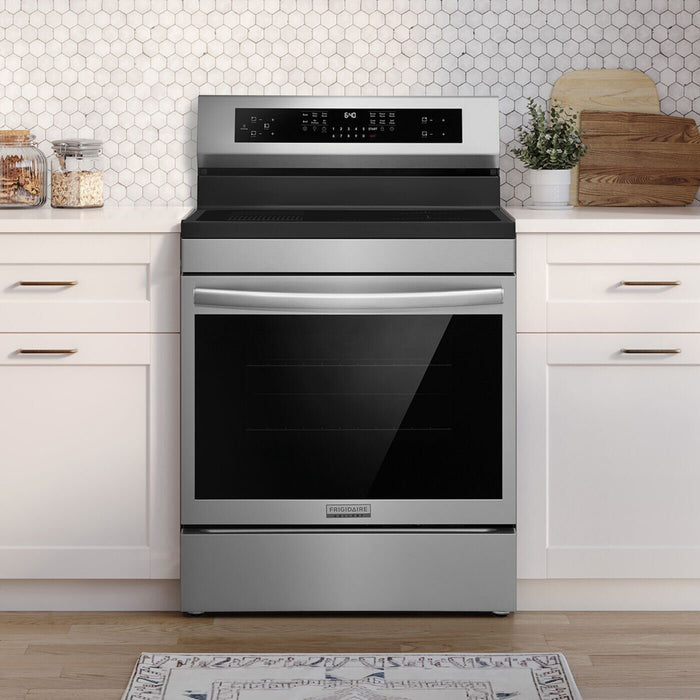 Cuisinière à induction Frigidaire Gallery de 5,3 pi³ avec commandes à l’arrière - acier inoxydable - GCRI306CBF