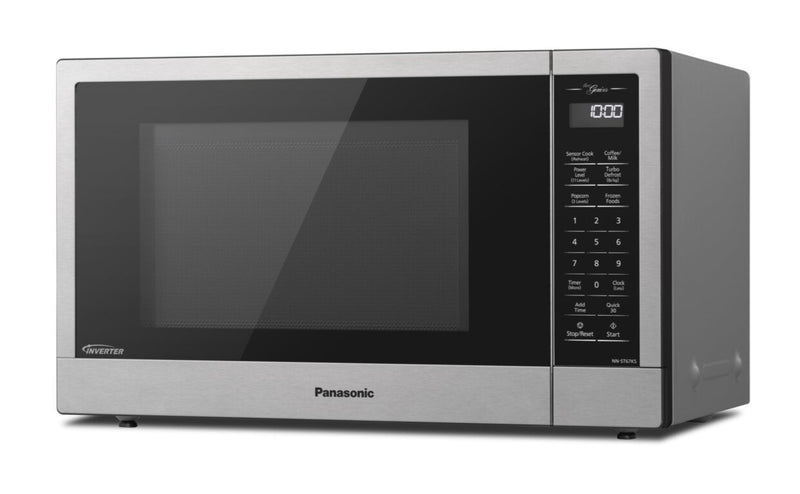 Four à micro-ondes de comptoir Panasonic de 1,2 pi3 avec technologie InverterMD - NNST67KSC