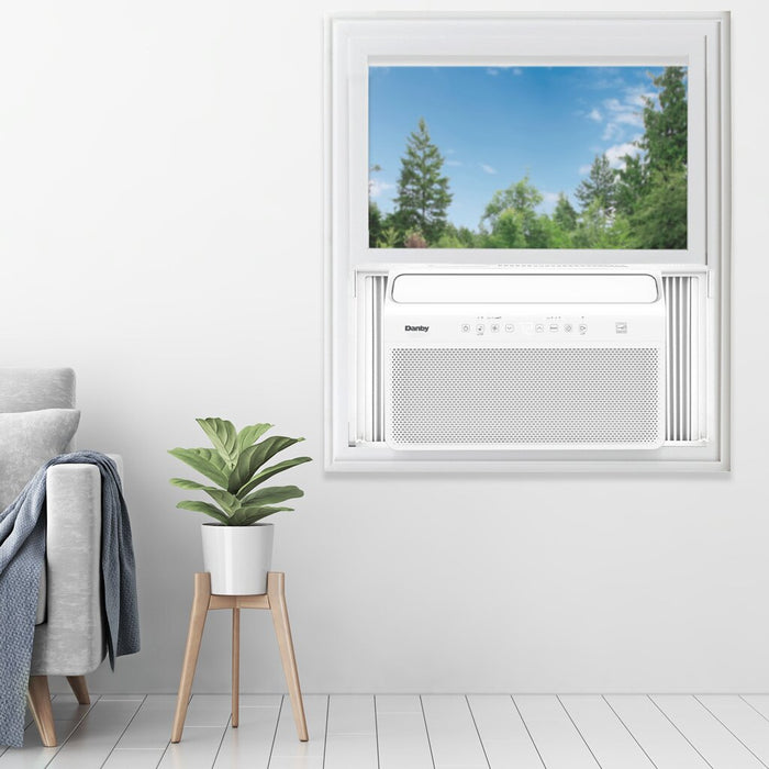 Climatiseur de fenêtre Danby de 8 000 BTU avec onduleur - DAC080B8IWDB-6