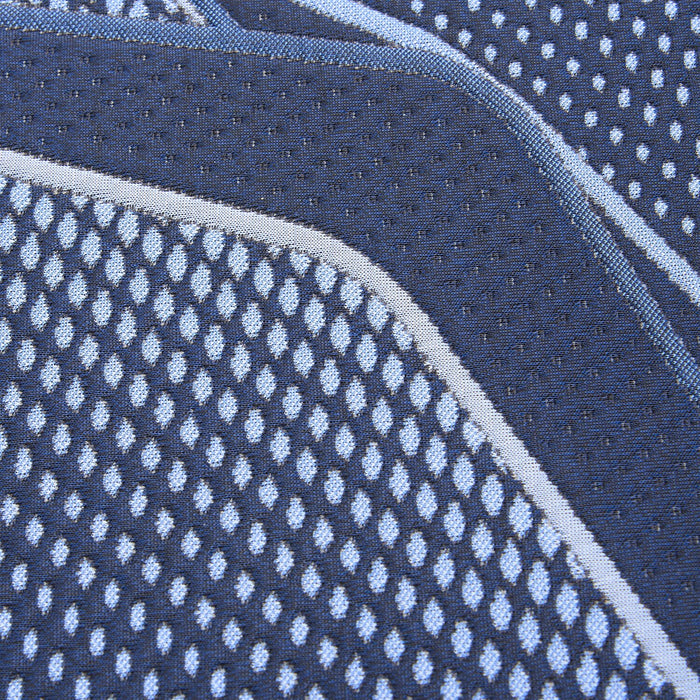 Matelas luxueux moyen à plateau régulier NXG1300 iSeries de Serta pour lit simple très long