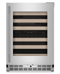 Cellier à vin KitchenAid de 24 po sous le comptoir avec grilles à extension complète à devant en bois - acier inoxydable - KUWR524SPS