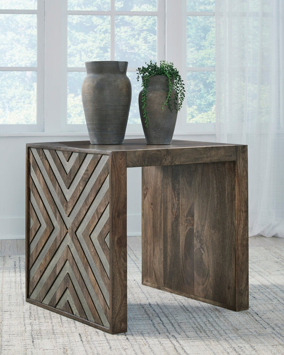 Table de bout moderne Madden de 24 po - brune
