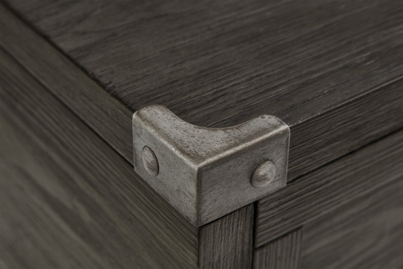 Table à café industrielle London de 42 po - fini en bois gris et pattes en métal argenté 