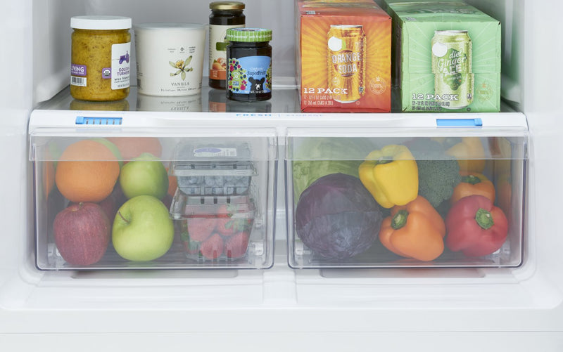 Réfrigérateur Frigidaire de 18 pi3 et de 30 po à congélateur supérieur - acier inoxydable résistant aux traces de doigts - FRTE1835AV