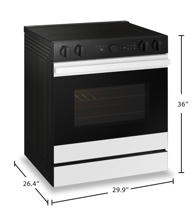 Cuisinière intelligente électrique encastrée Samsung de 6,3 pi³ avec caméra de four - verre blanc - NSE6DB870012AC