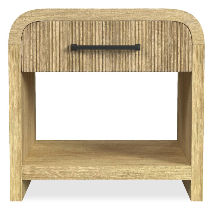 Table de bout moderne Scott Living Lenore de 24 po avec rangement, tablette et ports USB - naturelle
