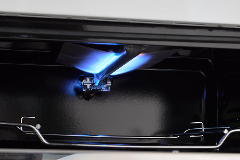 Cuisinière à gaz propane Classic Rétro hors réseau par Unique de 30 po et de 3,9 pi3 - blanc guimauve - UGP-30CR OF2 W