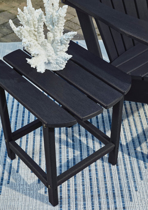 Table de bout Bask 15 po (L) pour la terrasse à l’extérieur, plastique haute densité, résistant aux rayons UV et aux intempéries - noire