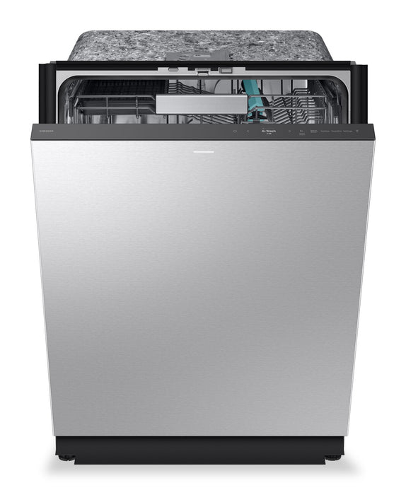 Lave-vaisselle Samsung de 24 po et de 38 dBA avec commandes sur le dessus, nettoyage avec IA et 3e panier - DW90F89P0USRAA