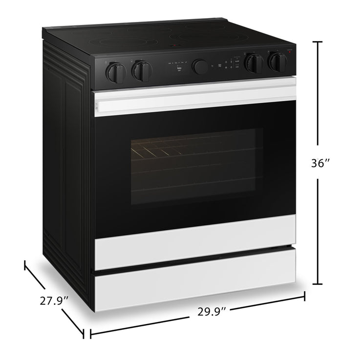Cuisinière intelligente électrique encastrée Samsung de 6,3 pi³ avec friture à air et Air Sous Vide - verre blanc - NSE6DB850012AC