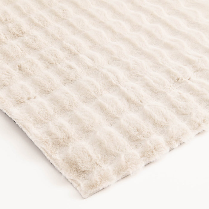 Carpette Dream Step à bulles en fausse fourrure ivoire avec mousse à mémoire de forme - 7 pi x 10 pi