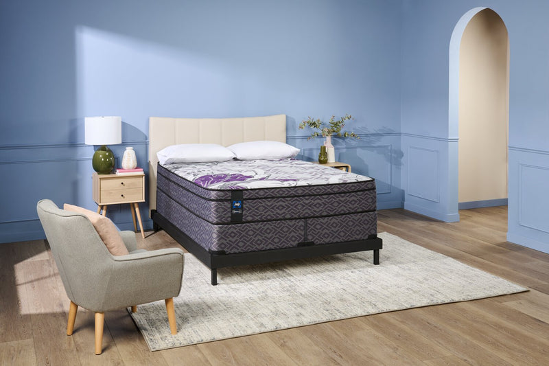 Ensemble Matelas à Euro-plateau Fiore 2.0 PosturepedicMD de Sealy pour très grand lit