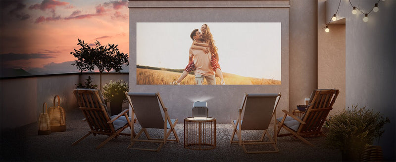 Mini projecteur intelligent M2 Pro de Hisense UHD 4K de 65 po à 200 po à triple laser avec système d’exploitation VIDAA (M2 Pro)